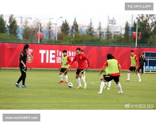 如何通过参与上海职工足球联赛提升团队合作与集体精神